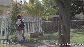 Ҷавон Дурӯғ Бокира Пропускает Машѓулият, Ба Трахнуть Худ Бача