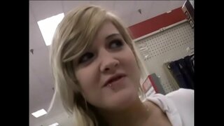 Tình yêu để giành lớn trong miệng