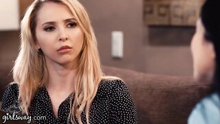 Scissoring சிகிச்சை அமர்வு